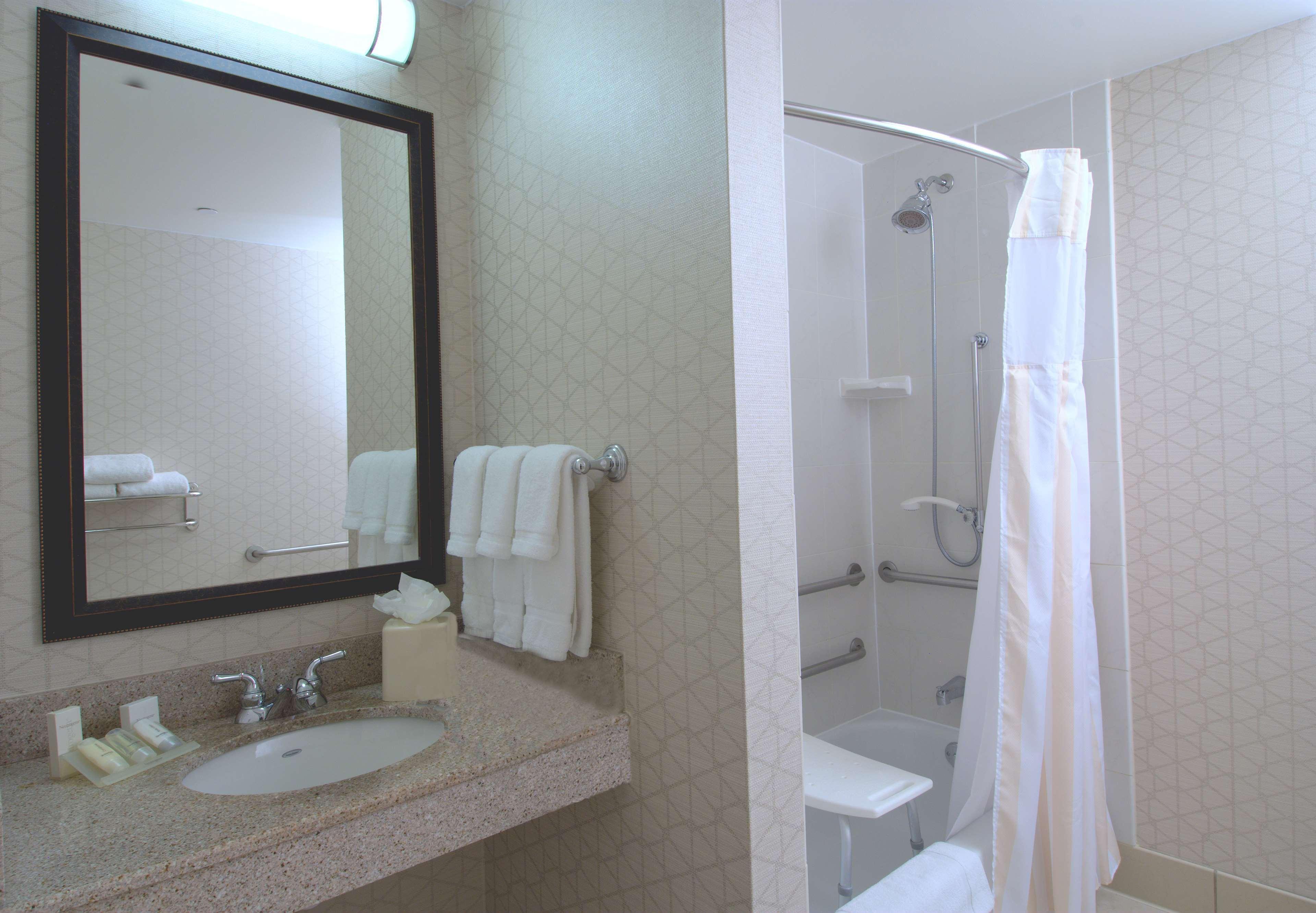 Hilton Garden Inn Rockford Extérieur photo