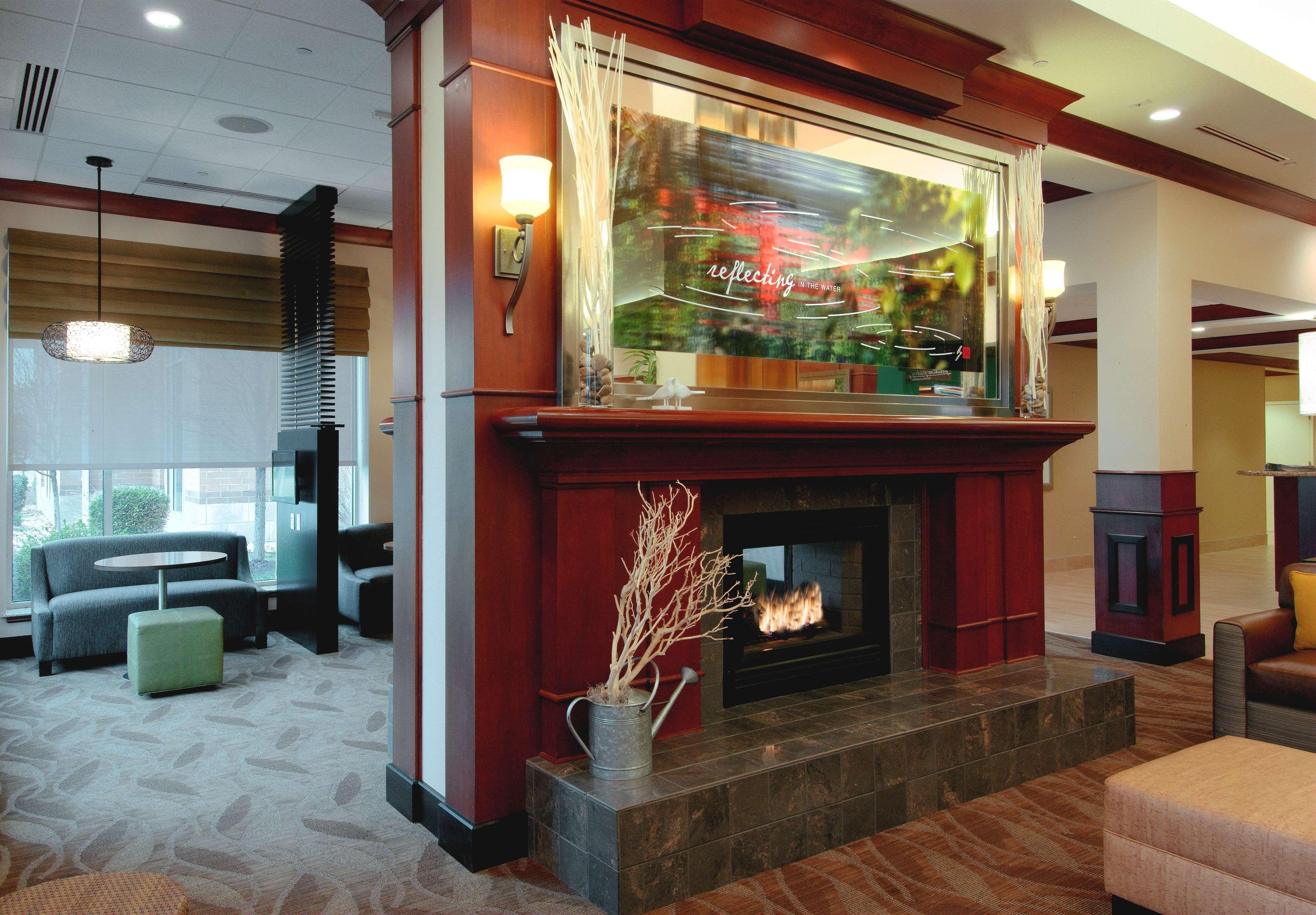 Hilton Garden Inn Rockford Extérieur photo