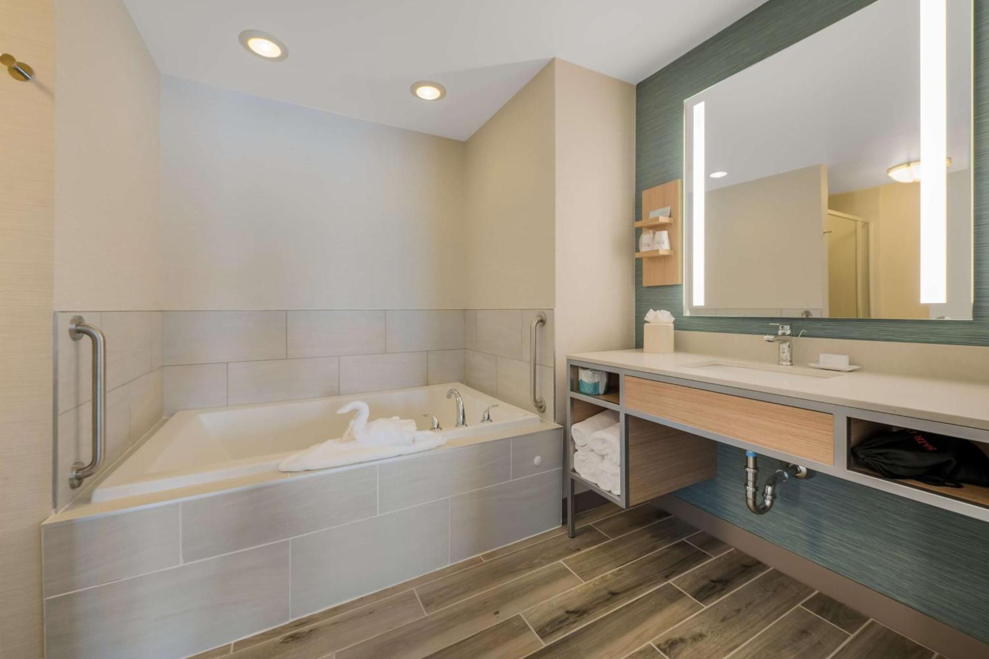 Hilton Garden Inn Rockford Extérieur photo